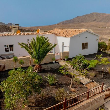 Casa Amaya - Spacious House With Pool, Large Garden, Bbq, 2 Terraces, And Ideal Location El Charco  Exteriör bild