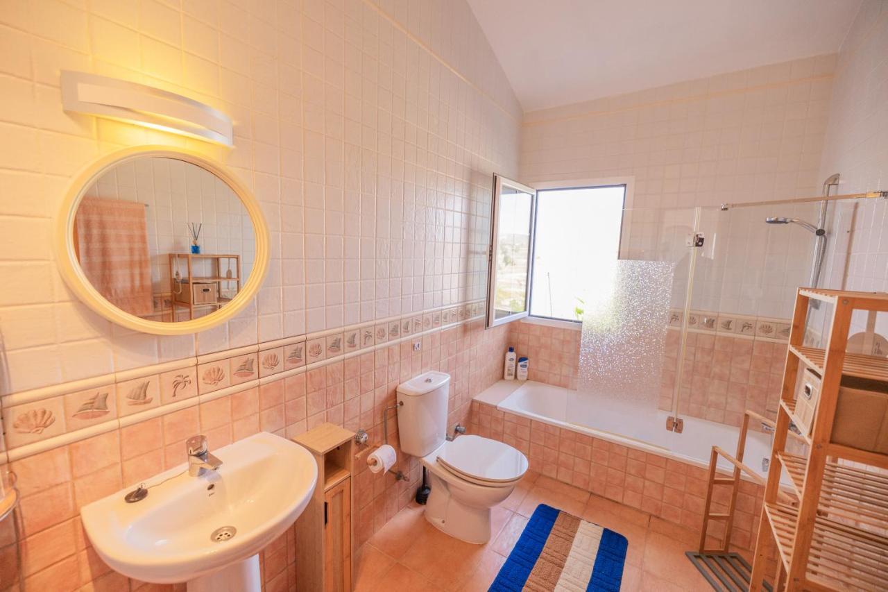 Casa Amaya - Spacious House With Pool, Large Garden, Bbq, 2 Terraces, And Ideal Location El Charco  Exteriör bild