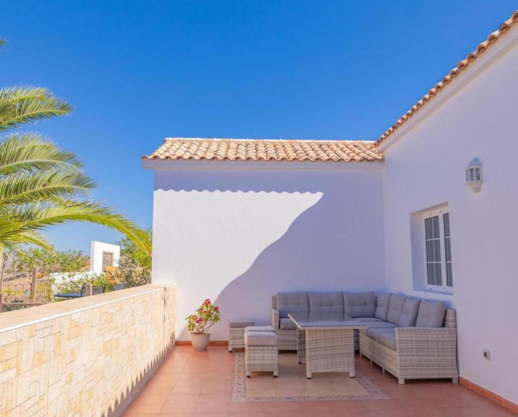 Casa Amaya - Spacious House With Pool, Large Garden, Bbq, 2 Terraces, And Ideal Location El Charco  Exteriör bild