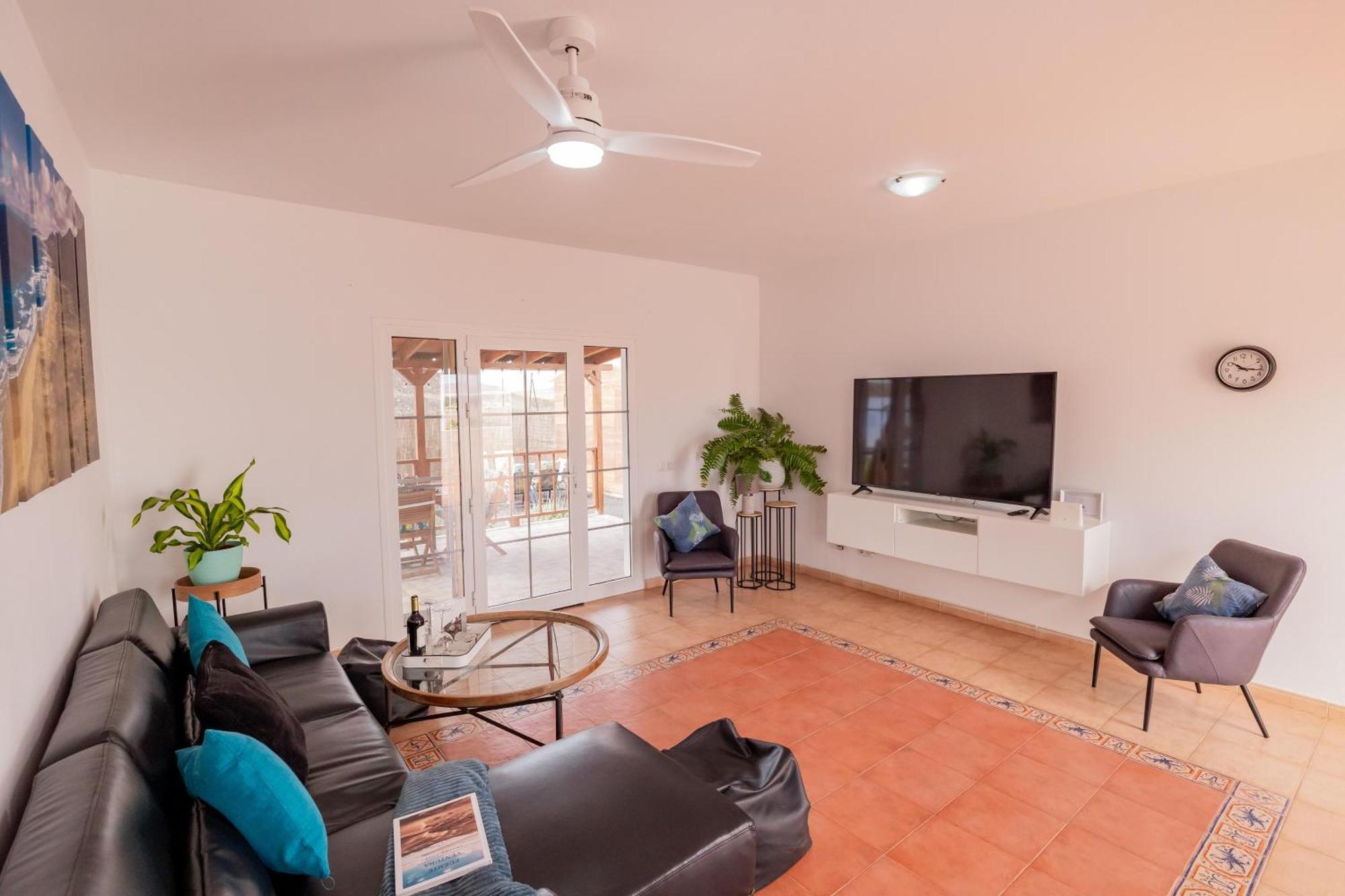 Casa Amaya - Spacious House With Pool, Large Garden, Bbq, 2 Terraces, And Ideal Location El Charco  Exteriör bild